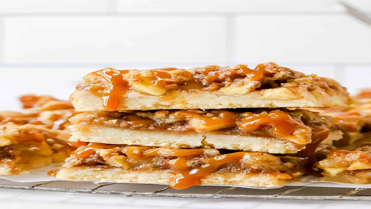 Caramel Apple Crunch Bars